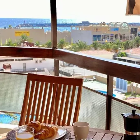Vistas Al Mar Jardines Canarios Cristianos * Los Cristianos (Tenerife)